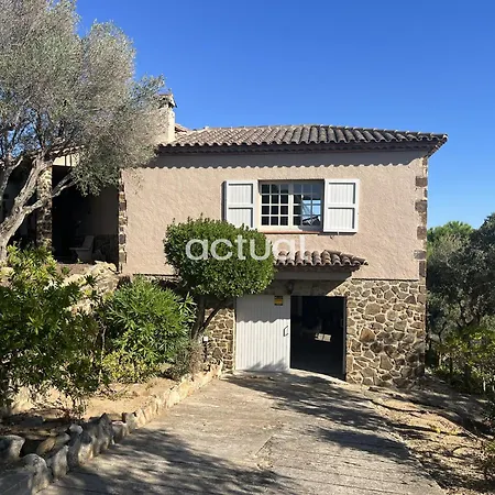 Casa L'olivera Nyaraló *